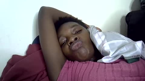 pink  and josphen online show from 01-27-25, 08:39