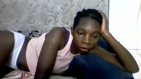 pink  and josphen online show from 02-12-25, 12:01