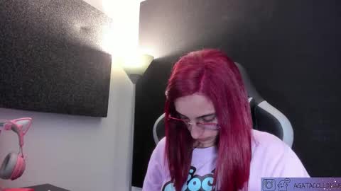 Agata Collinss online show from 02-25-26, 08:07