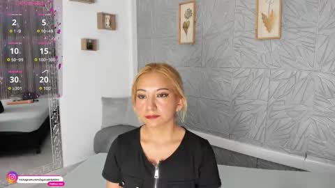 Agatadelphine online show from 03-10-26, 02:33