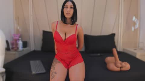 Agatha Steel online show from 03-04-26, 08:37