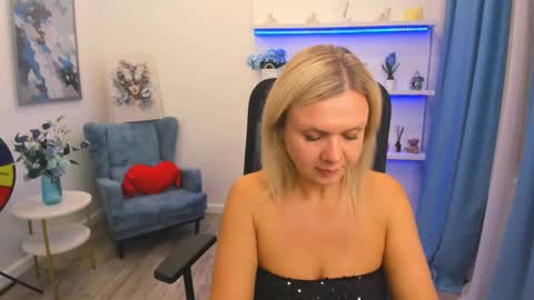 Agatha online show from 04-16-26, 07:36