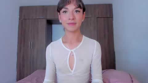 Snapshot of agathauwuart chatting on 07-15-26, 04:40 Agatha online show from 07-15-26, 04:40