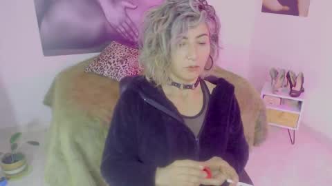 Lily online show from 12-07-24, 10:45