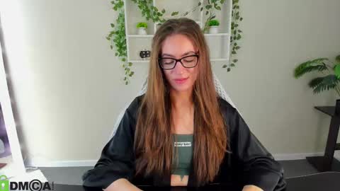 Snapshot of agnes_wells chatting on 11-06-25, 09:21 agnes wells online show from 11-06-25, 09:21