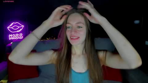 Snapshot of agnes_wells chatting on 04-13-26, 01:11 agnes wells online show from 04-13-26, 01:11