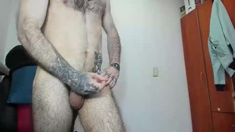 Agustin online show from 01-31-26, 07:11