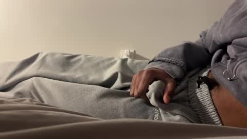 Dylan online show from 03-30-26, 01:50