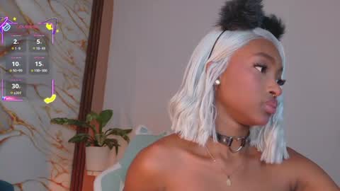 Ahvi Ebony online show from 05-16-26, 01:32