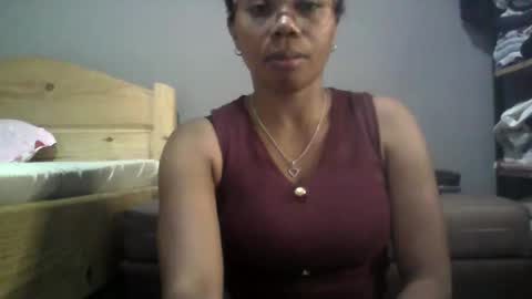 Aicha boobs online show from 11-11-25, 03:45