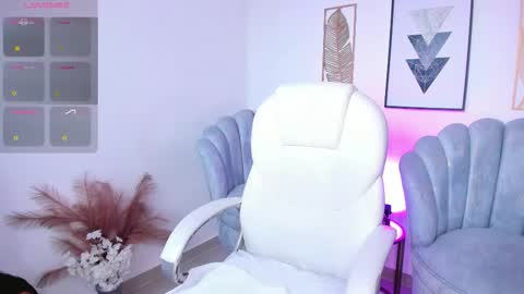 Snapshot of aida_adams chatting on 02-03-26, 12:21 AIDA ADAMS online show from 02-03-26, 12:21