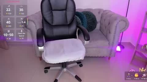 Snapshot of aida_adams chatting on 03-07-26, 11:29 AIDA ADAMS online show from 03-07-26, 11:29