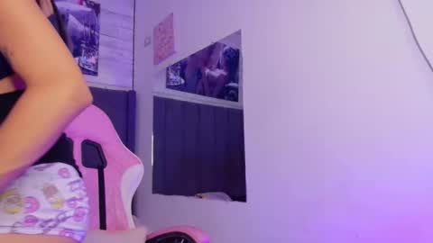 Aida online show from 04-07-26, 11:15