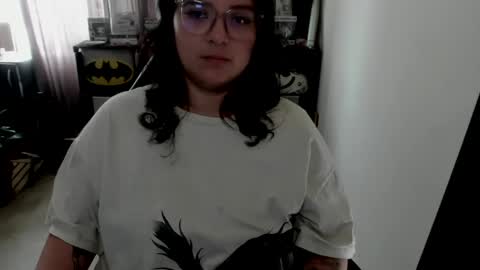 Catalina online show from 04-14-26, 04:57