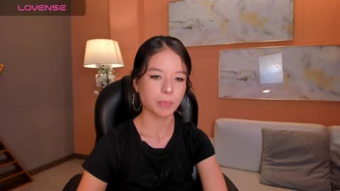  AILEEN VEGA  online show from 01-31-25, 07:40