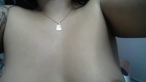 ailyn_ch1 online show from 08-08-26, 11:07