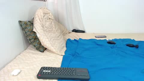 IAN online show from 09-08-25, 08:52