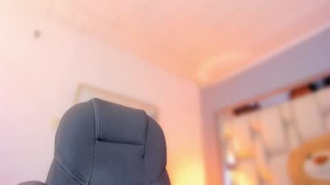 Snapshot of aishakassandra chatting on 07-02-26, 11:27 KASSANDRA online show from 07-02-26, 11:27