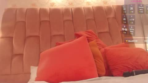 aisha  online show from 03-19-26, 10:03