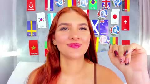 Snapshot of aitanajones1_ chatting on 07-05-26, 03:23 Aitana online show from 07-05-26, 03:23