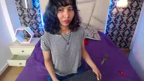 Snapshot of akane_uwu chatting on 02-28-25, 01:05 A K A N E U W U online show from 02-28-25, 01:05