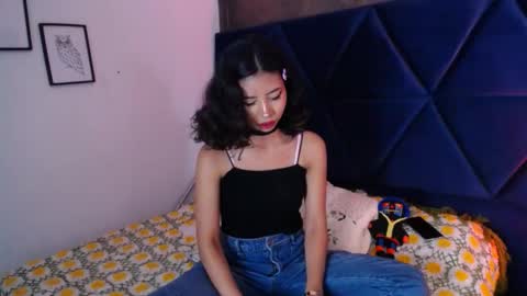 Snapshot of akane_uwu chatting on 10-03-25, 04:59 A K A N E U W U online show from 10-03-25, 04:59