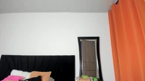 MIRANDA online show from 04-18-26, 11:03