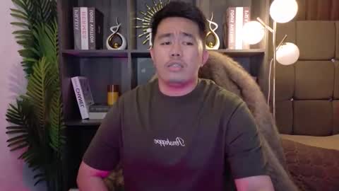 Dave online show from 12-19-25, 06:37