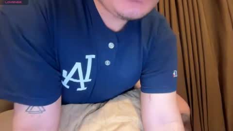 Snapshot of akihiro_morningstar chatting on 06-18-26, 05:17 Dave online show from 06-18-26, 05:17
