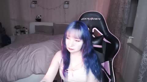 akirahartyx online show from 02-17-26, 03:51