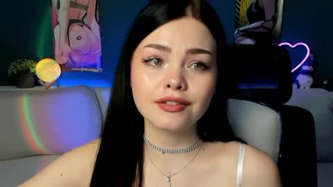 Snapshot of akirakatsu chatting on 12-23-24, 08:57 Akira online show from 12-23-24, 08:57