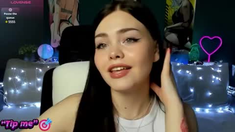 Snapshot of akirakatsu chatting on 01-09-25, 08:01 Akira online show from 01-09-25, 08:01