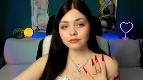 Snapshot of akirakatsu chatting on 01-17-25, 04:36 Akira online show from 01-17-25, 04:36