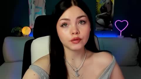 Snapshot of akirakatsu chatting on 01-22-25, 06:20 Akira online show from 01-22-25, 06:20