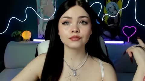 Snapshot of akirakatsu chatting on 02-02-25, 01:30 Akira online show from 02-02-25, 01:30