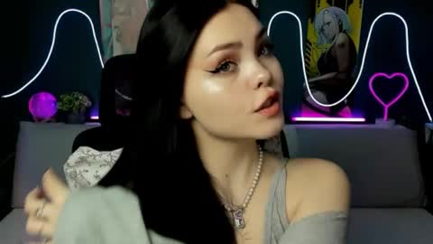 Snapshot of akirakatsu chatting on 03-03-25, 04:46 Akira online show from 03-03-25, 04:46