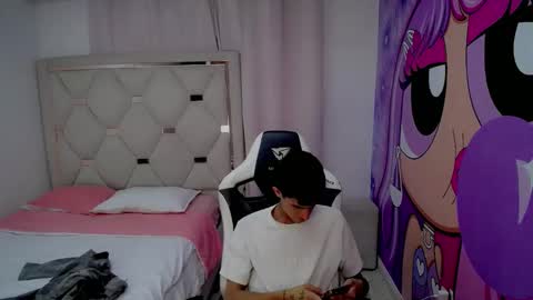 Akyra latin online show from 02-04-26, 06:58