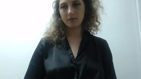 Snapshot of akyragrace chatting on 05-12-26, 09:12 akyragrace online show from 05-12-26, 09:12