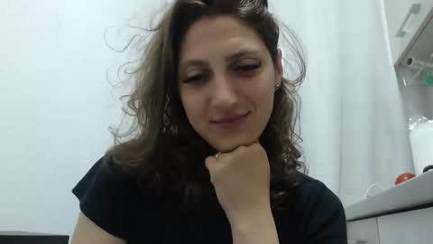 Snapshot of akyragrace chatting on 05-17-26, 10:06 akyragrace online show from 05-17-26, 10:06