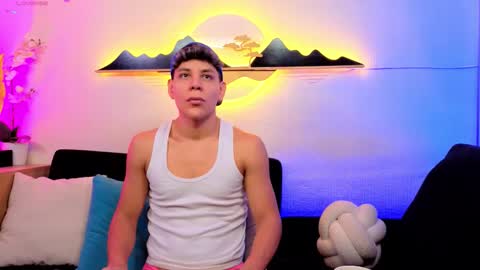 Snapshot of al_miko chatting on 01-14-26, 09:09 Al Fox Miko Fortuni online show from 01-14-26, 09:09