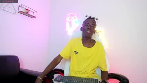 alan_blacke online show from 10-30-25, 07:58