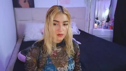 Alana online show from 05-30-26, 02:52