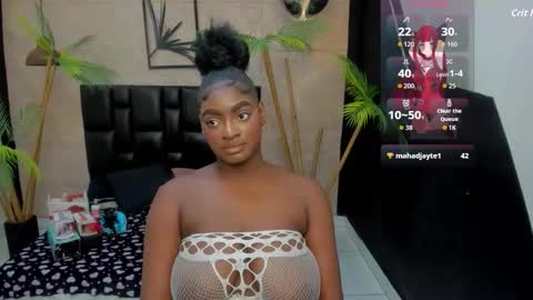 Alana online show from 11-06-25, 01:23