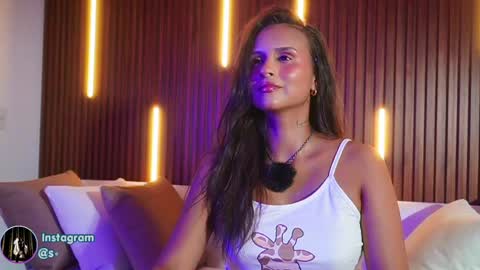 Snapshot of alana_haze chatting on 05-05-26, 02:52 Alana online show from 05-05-26, 02:52