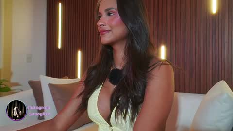 Snapshot of alana_haze chatting on 05-23-26, 03:12 Alana online show from 05-23-26, 03:12