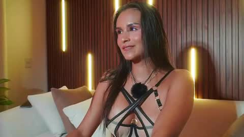 Snapshot of alana_haze chatting on 06-01-26, 04:47 Alana online show from 06-01-26, 04:47