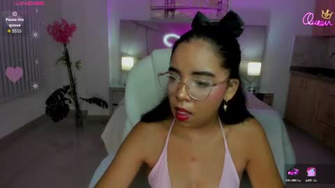 alana  online show from 06-13-26, 11:30