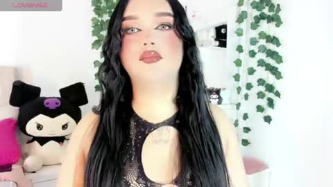Snapshot of alana_muller_ chatting on 06-23-26, 05:27 Alana Muller online show from 06-23-26, 05:27