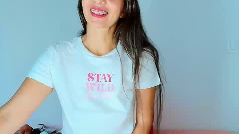 alana_pink95 online show from 03-05-26, 12:34