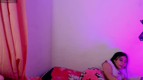 ALANA Please follow me  online show from 03-18-26, 03:53